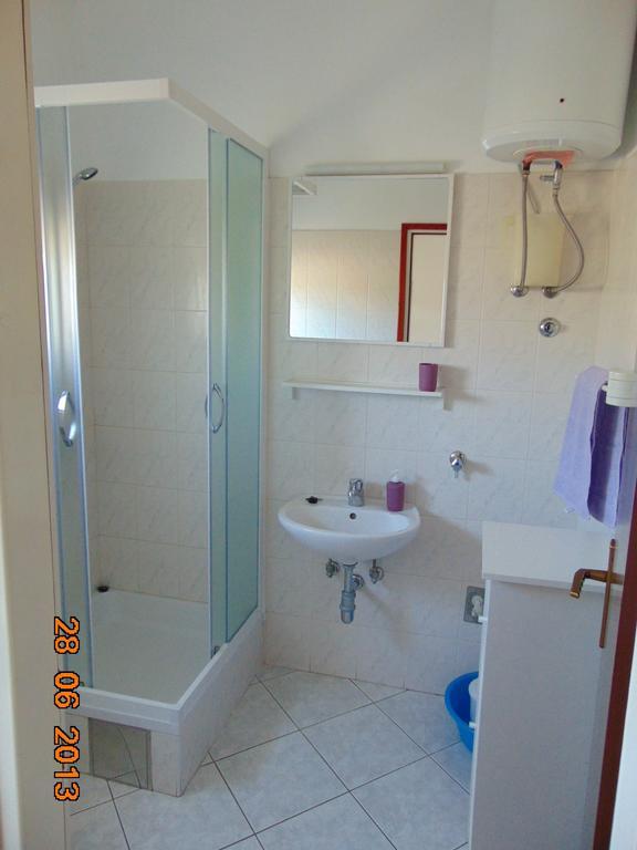 Apartments Borozan Vinišće 客房 照片