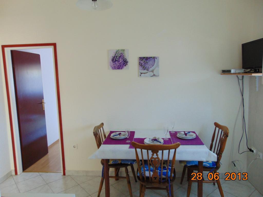 Apartments Borozan Vinišće 客房 照片