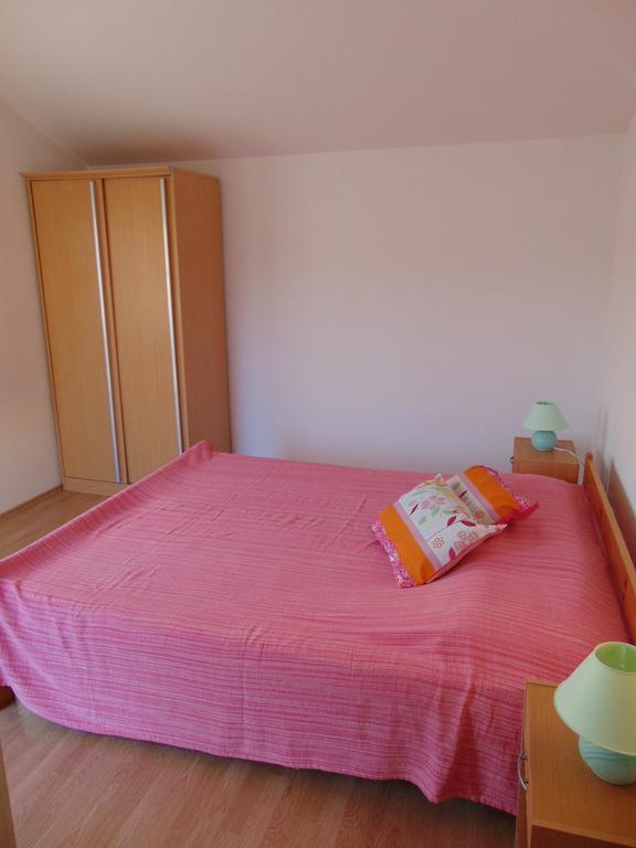 Apartments Borozan Vinišće 客房 照片