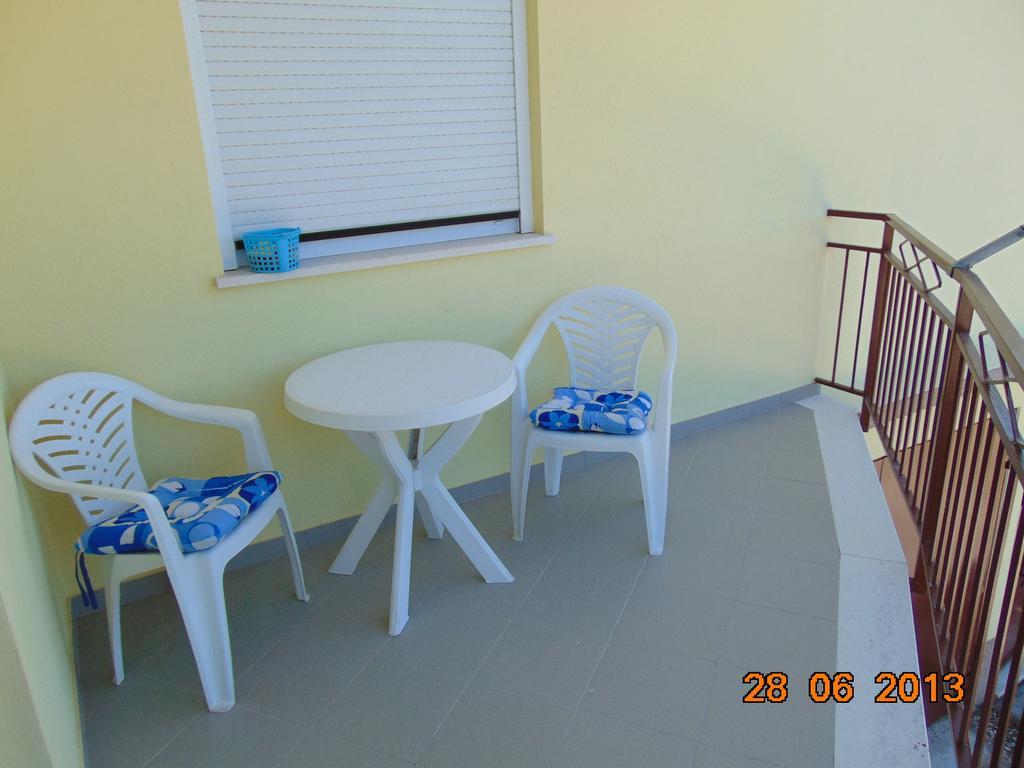 Apartments Borozan Vinišće 客房 照片