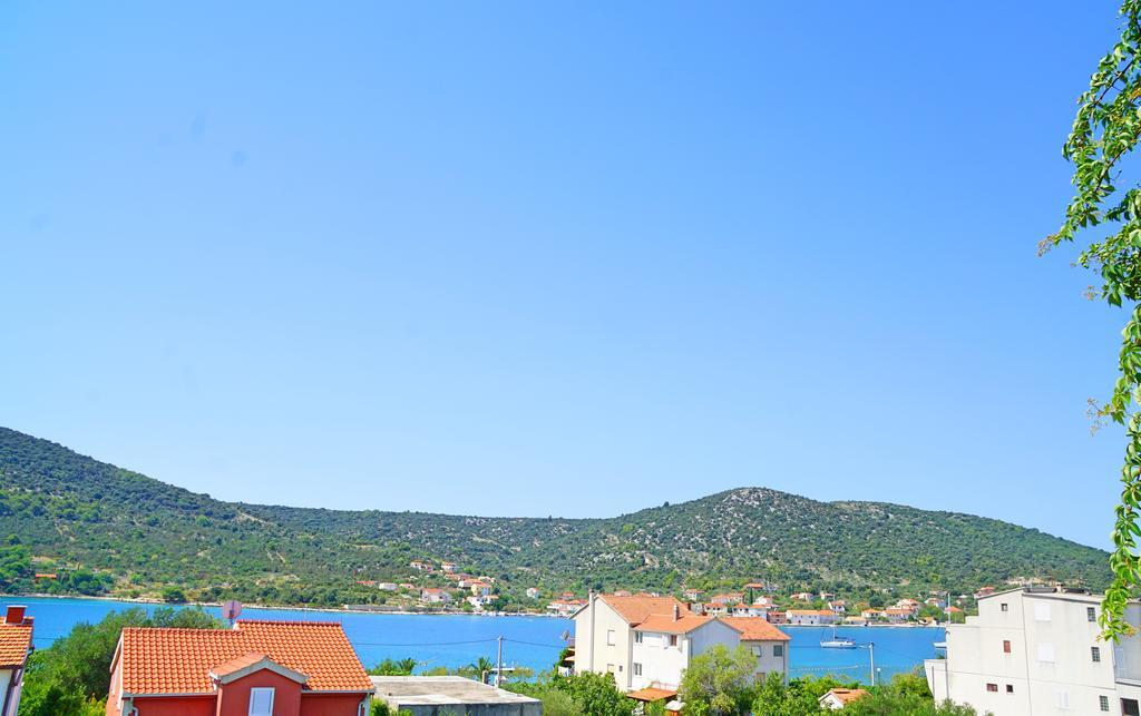 Apartments Borozan Vinišće 外观 照片